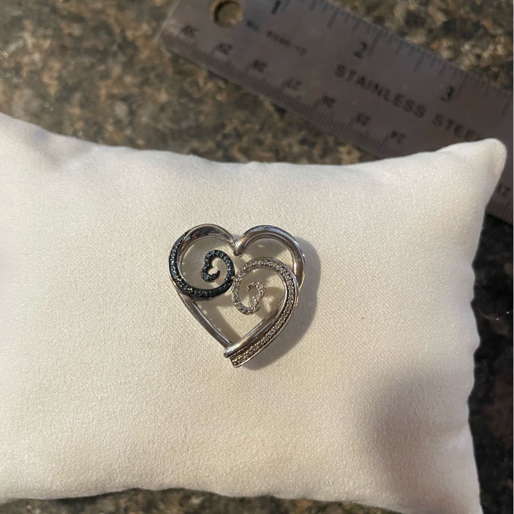 Kay Jewelers Silver Open Heart Swirl Blue & White Diamond Pendant (w/ Care Plan)